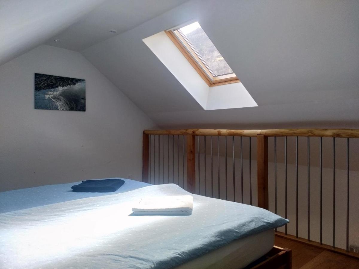 Guesthouse "Castello Del Nucleo" Intragna Kültér fotó